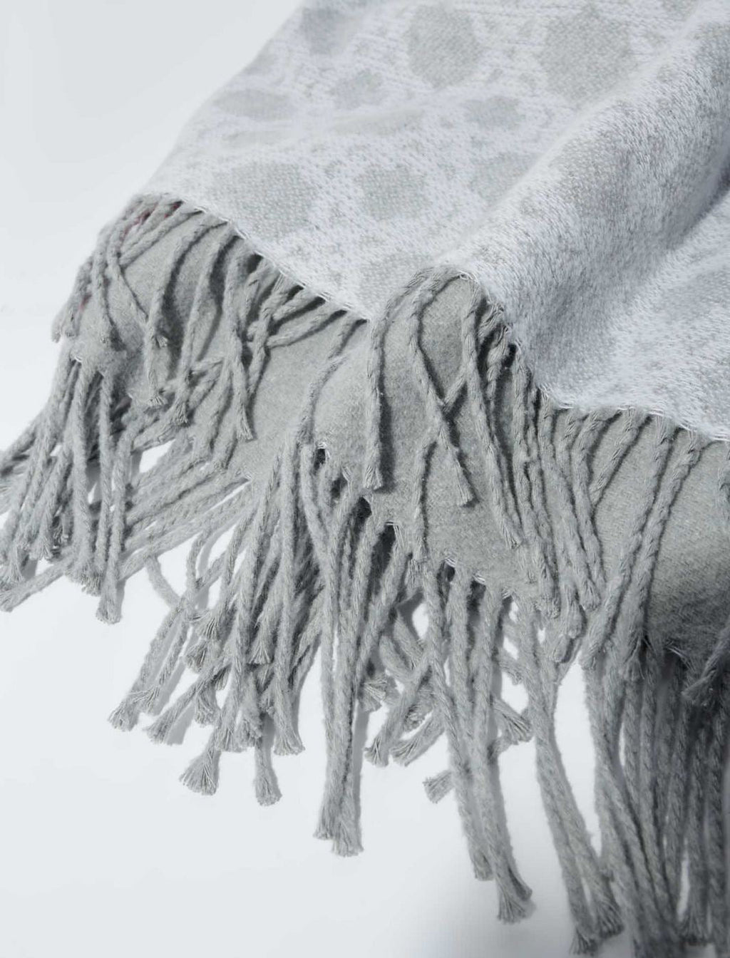 Emona Scarf - Pearl Grey