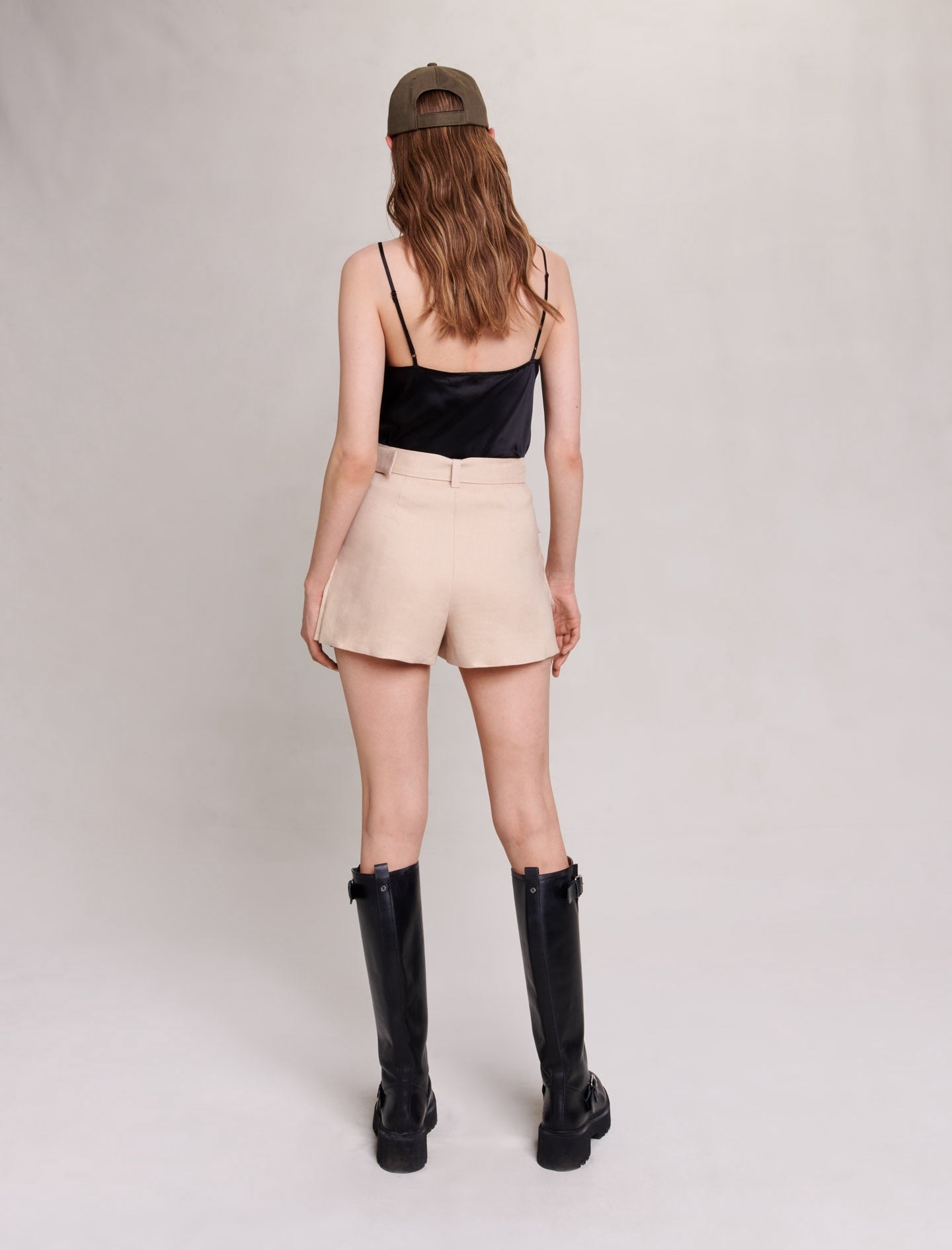 Short - Beige