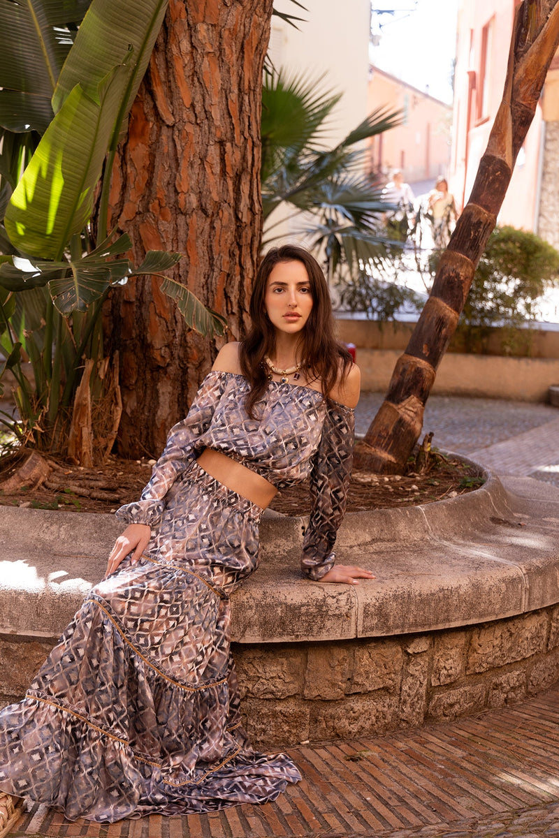 Top Joana - Eklavya