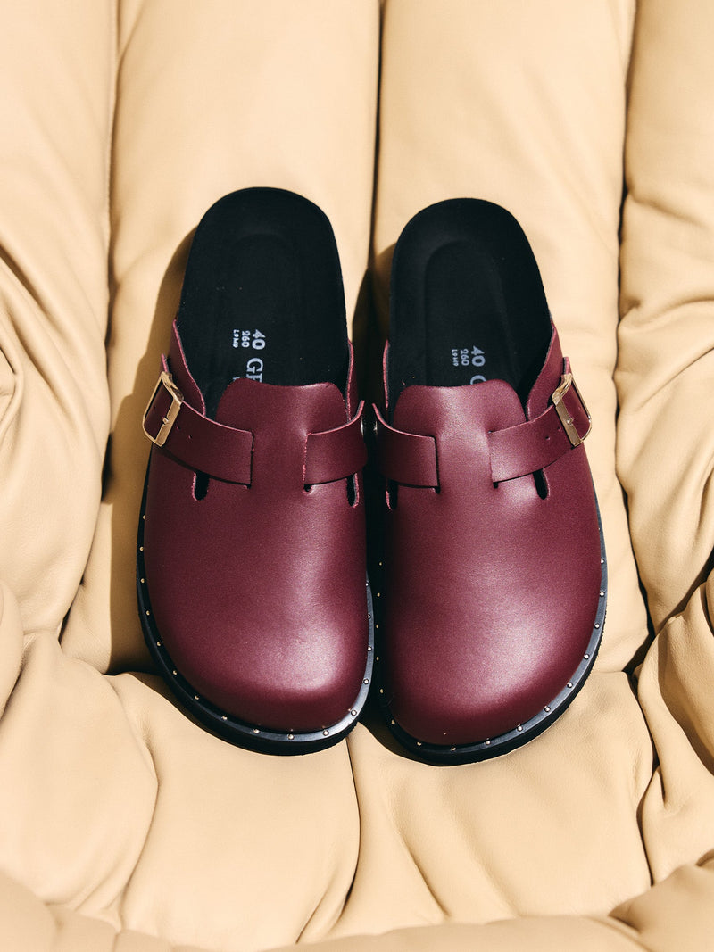 Sabots Riva Vegan Studs Burgundy