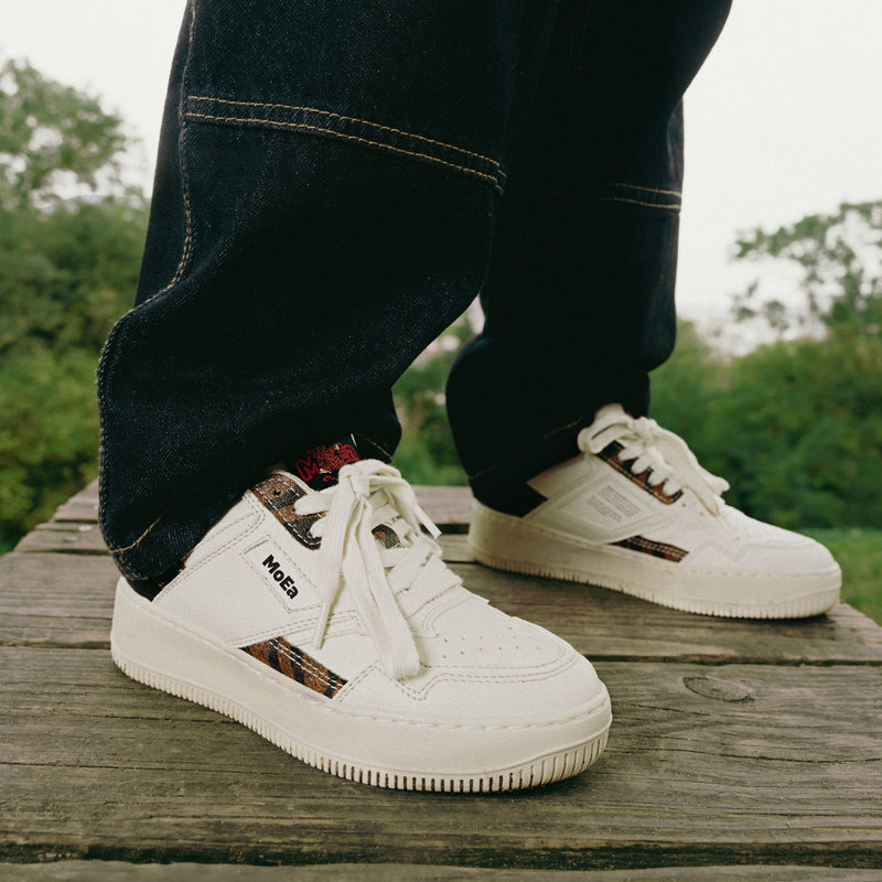 Baskets Wwf X Moea - Gen1 White & Tiger [Kids]