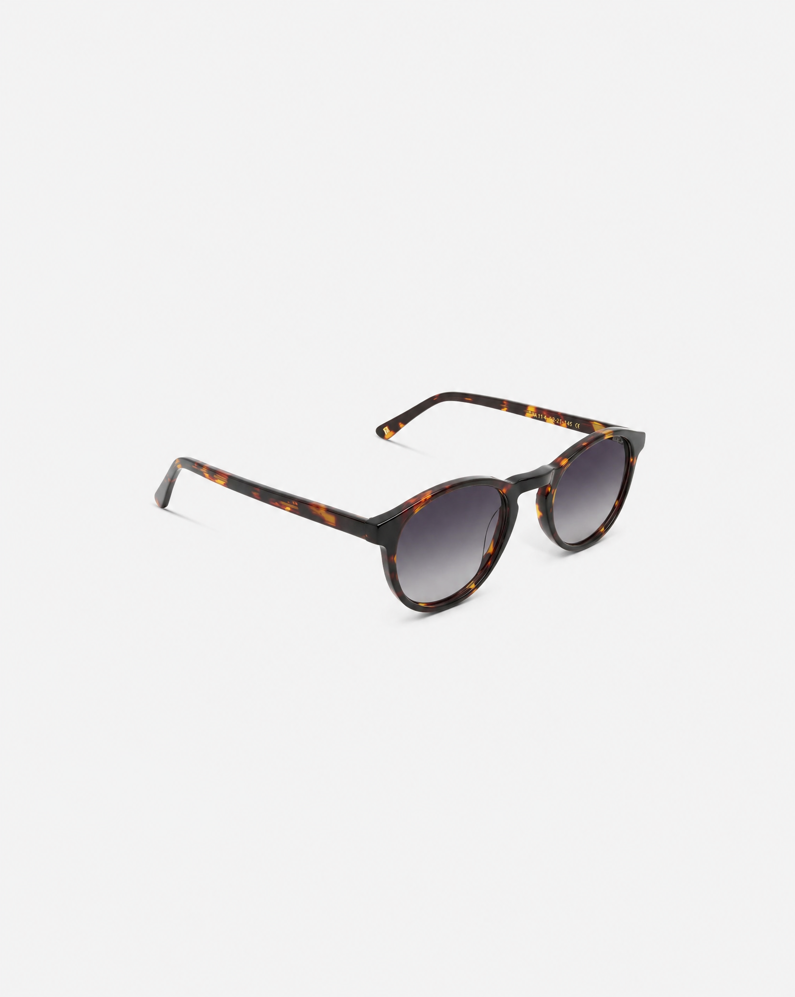 Lunettes de soleil Elie M Ecaille — monture pantos acétate, vue de trois-quarts