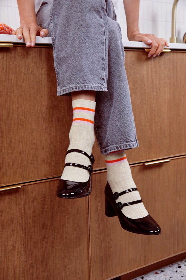 My Little Box - Back In Town