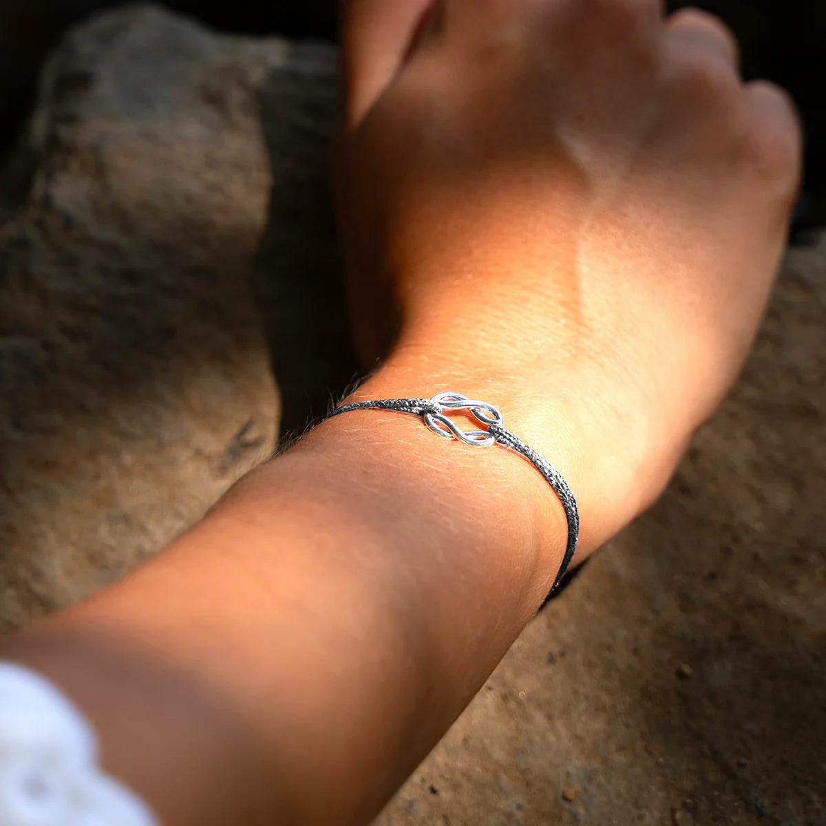 Ploce Bracelet - Glittery Anthracite