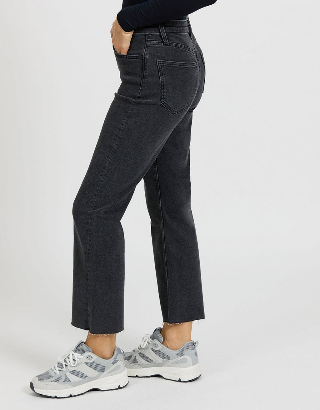 Napoli Flare Jeans - Dnm G-662 - Women