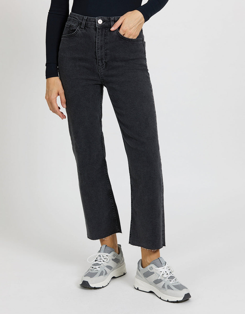 Napoli Flare Jeans - Dnm G-662 - Women
