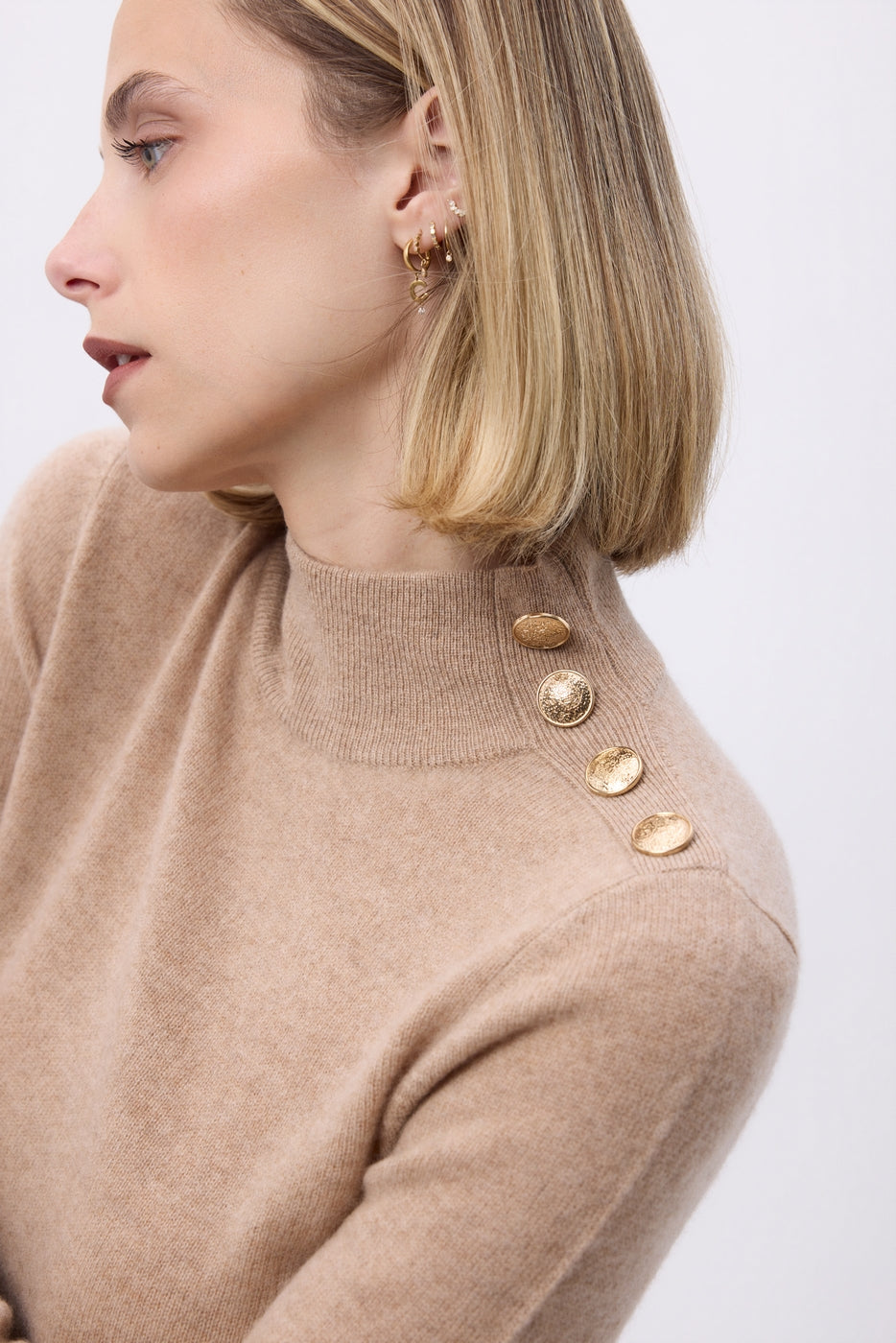 Pull Col Montant Boutons Dorés F Nara - Beige Creme - Femme