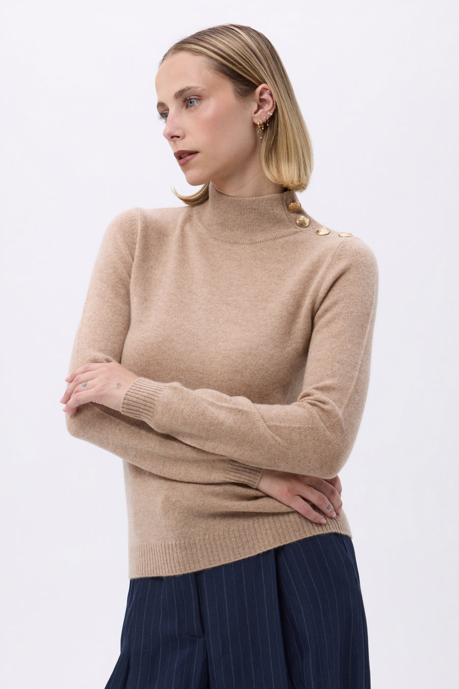 Pull Col Montant Boutons Dorés F Nara - Beige Creme - Femme