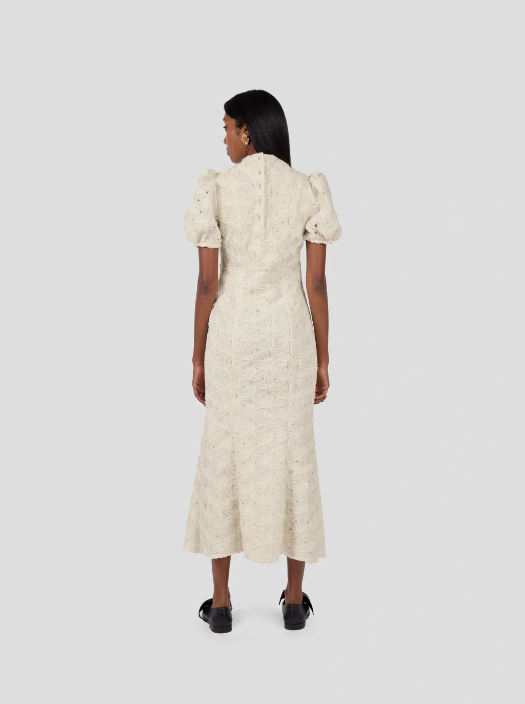Robe Nas In Fragmented Enameled Lace