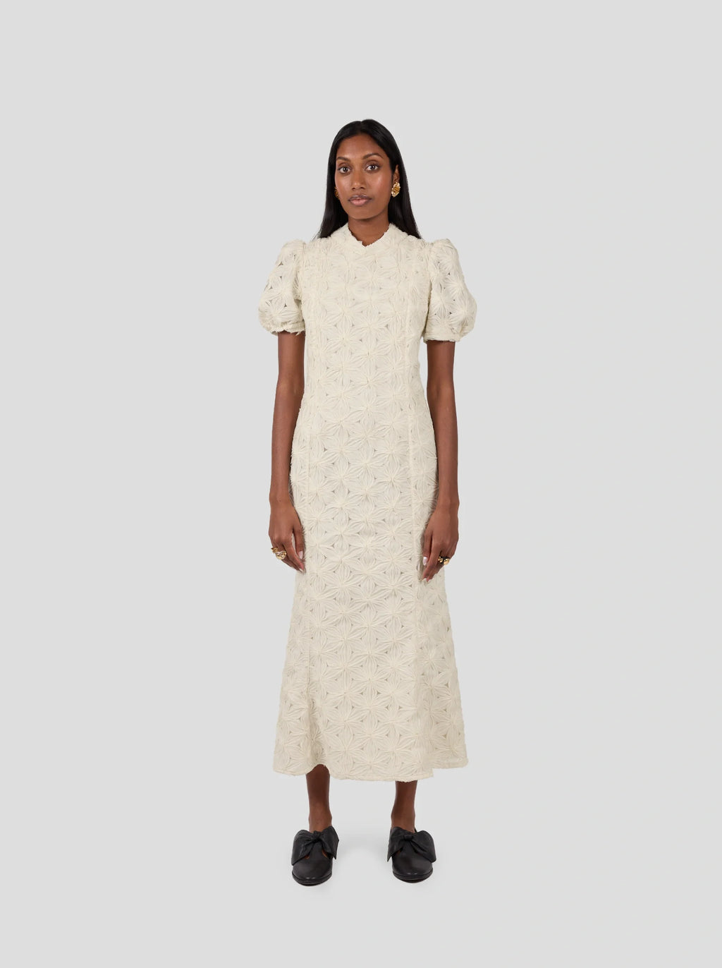 Robe Nas In Fragmented Enameled Lace