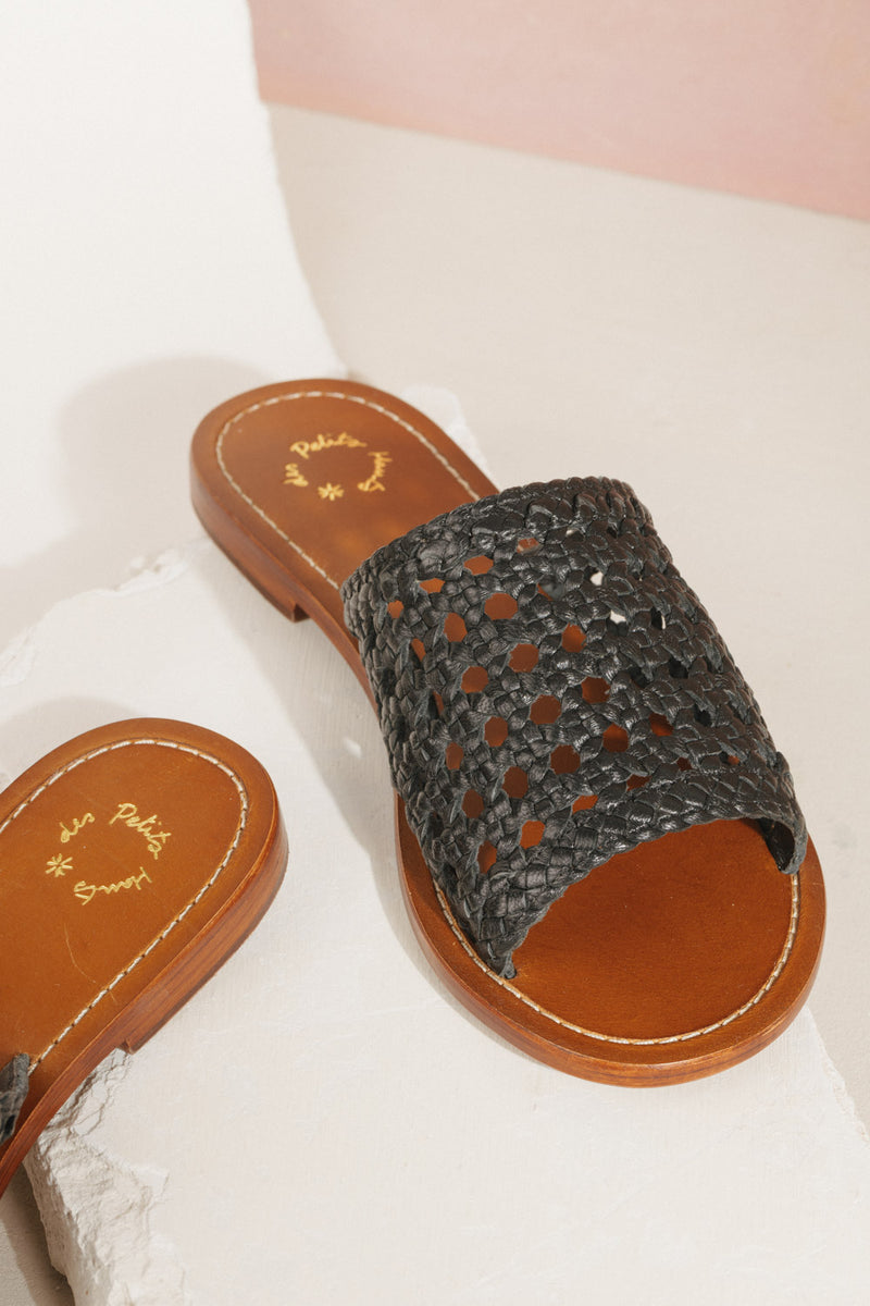 Natilda Shoes - Black