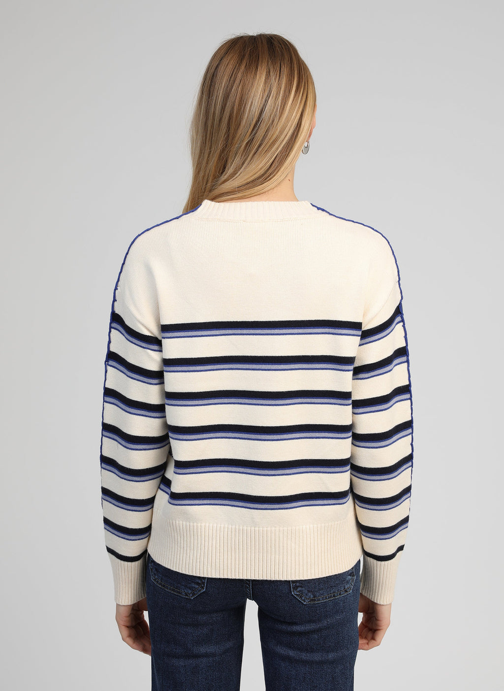 Pull Nausika Marine