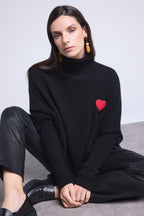 Jersey Cuello Alto Corazón Poncho Naya - Negro y Corazón Rojo - Mujer