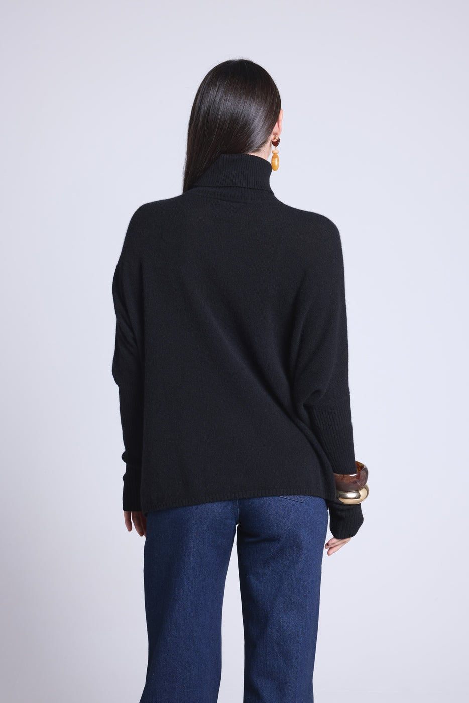 Jersey Cuello Vuelto Poncho Naya - Negro - Mujer