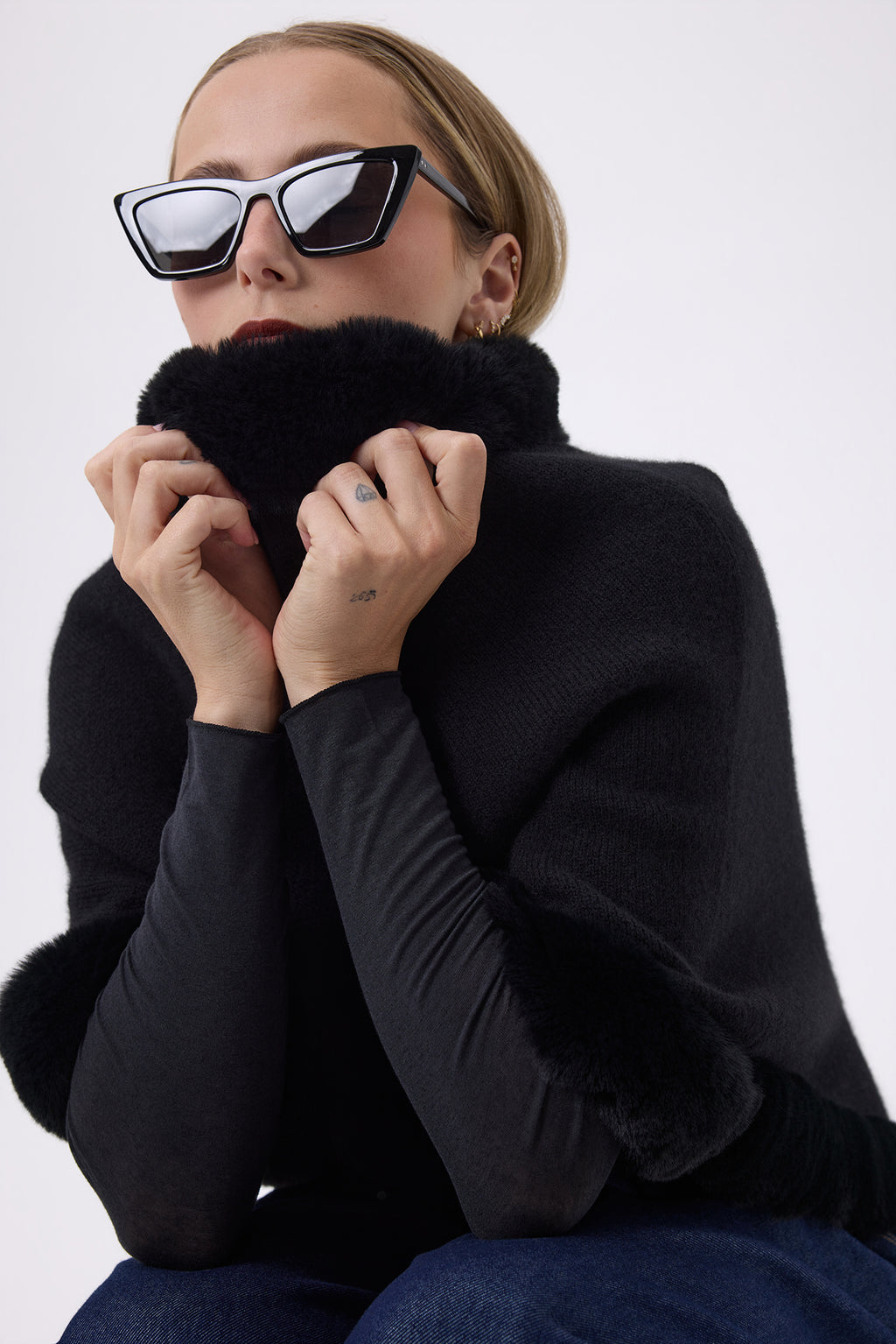 Capa con pelo F Nea - Negro - Mujer