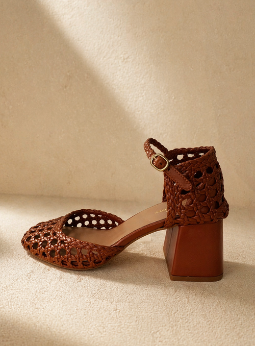 Claire Pumps - Camel