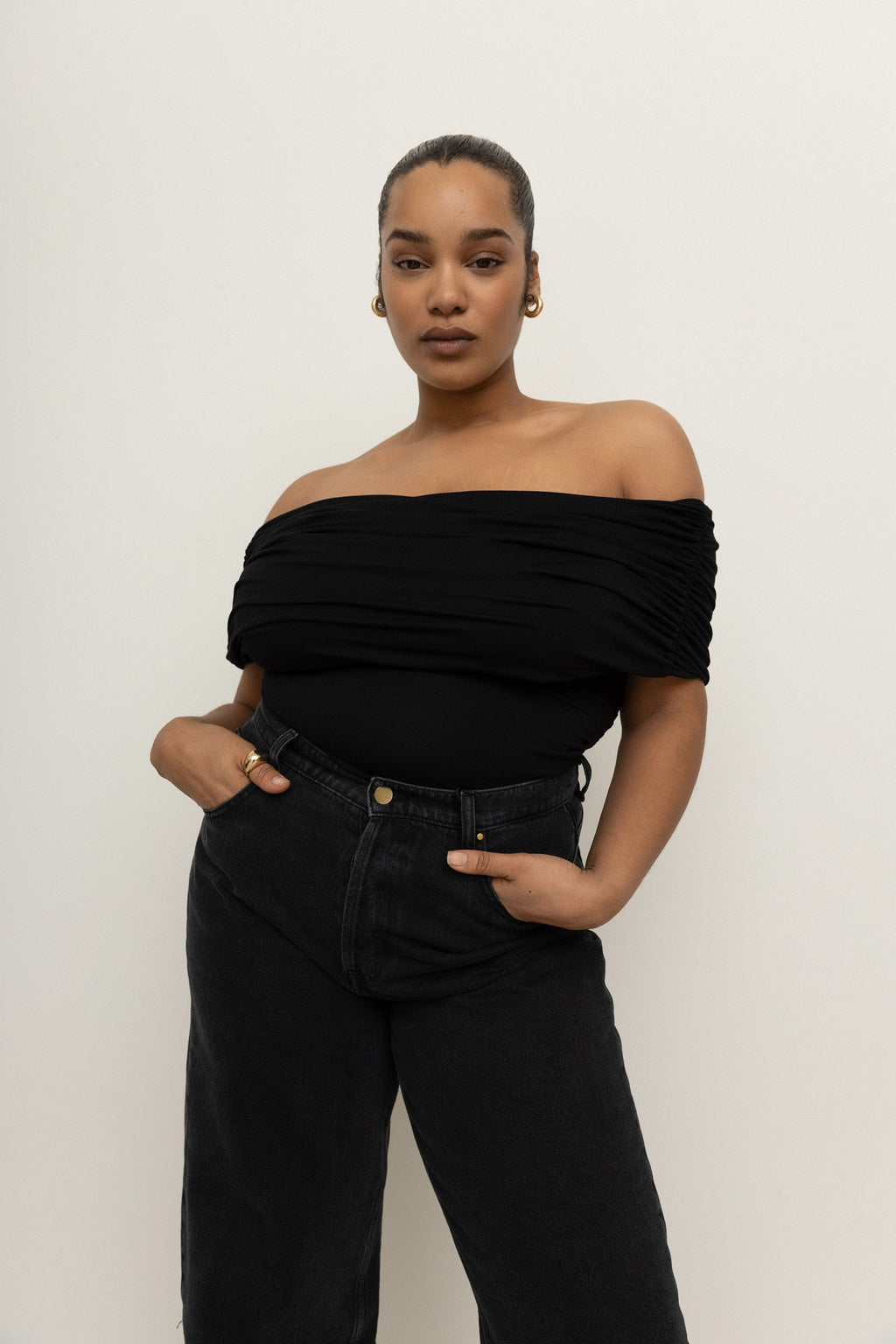 Top Giada - Leche de coco / Negro