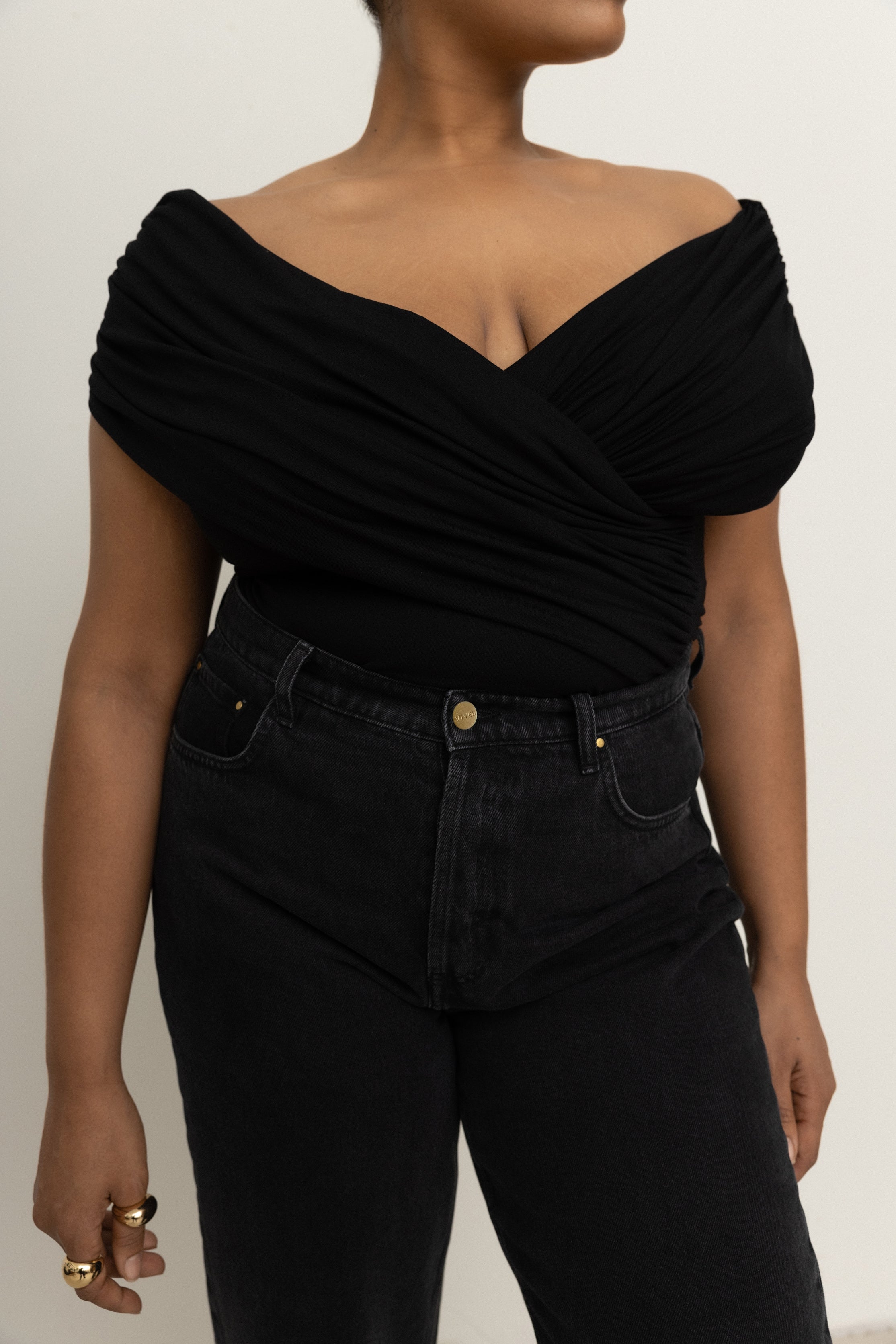 Top Giada - Leche de coco / Negro