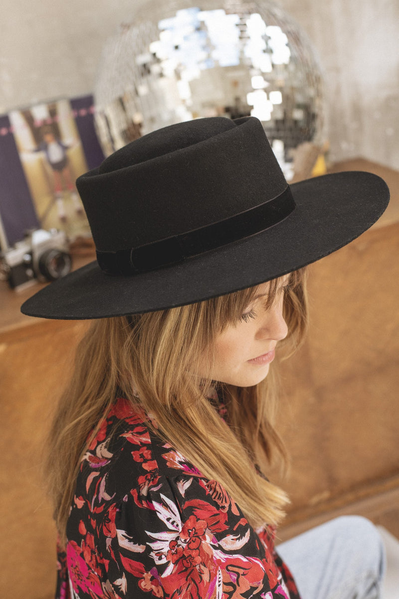 Aubin Hat Black