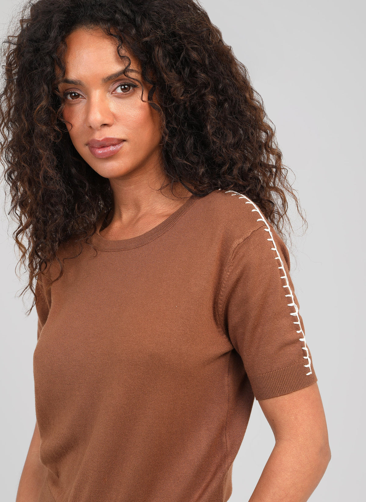 Pull Nikoli Daim