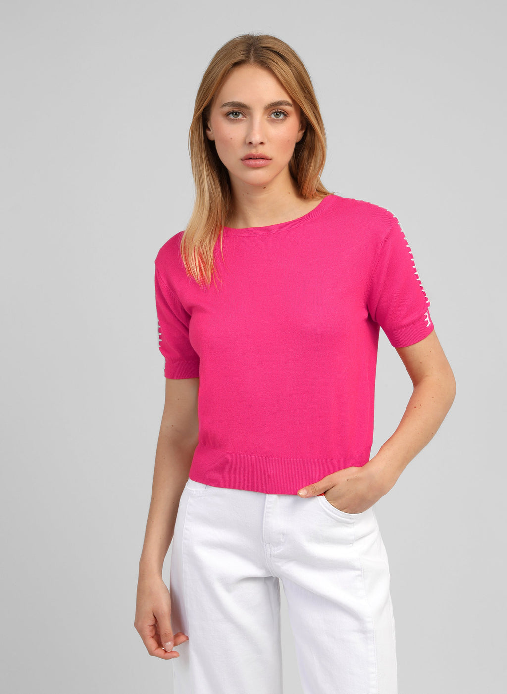 Pull Nikoli Indien