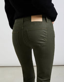 Pantalón Nina Coated Boy - Army - Mujer