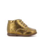 Pom d'Api – Pom D'Api - Nioupi Derby - Ambre, chaussure bébé montante dorée, vue de profil sur fond blanc