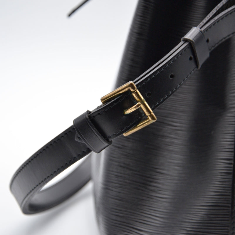 Noé Mm Cuir Épi Noir