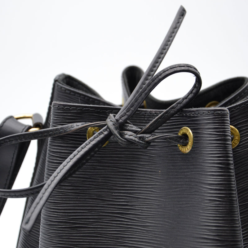 Noé Mm Cuir Épi Noir