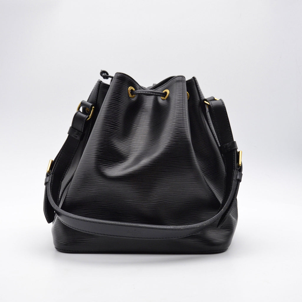 Louis Vuitton Noé Medium Model Black Épi Leather