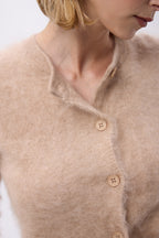 Cárdigan de cuello redondo – Cachemira cepillada Noor - Beige crema - Mujer
