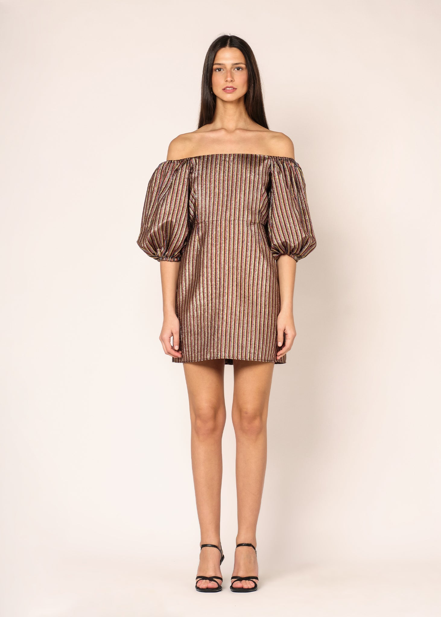 Robe Nora