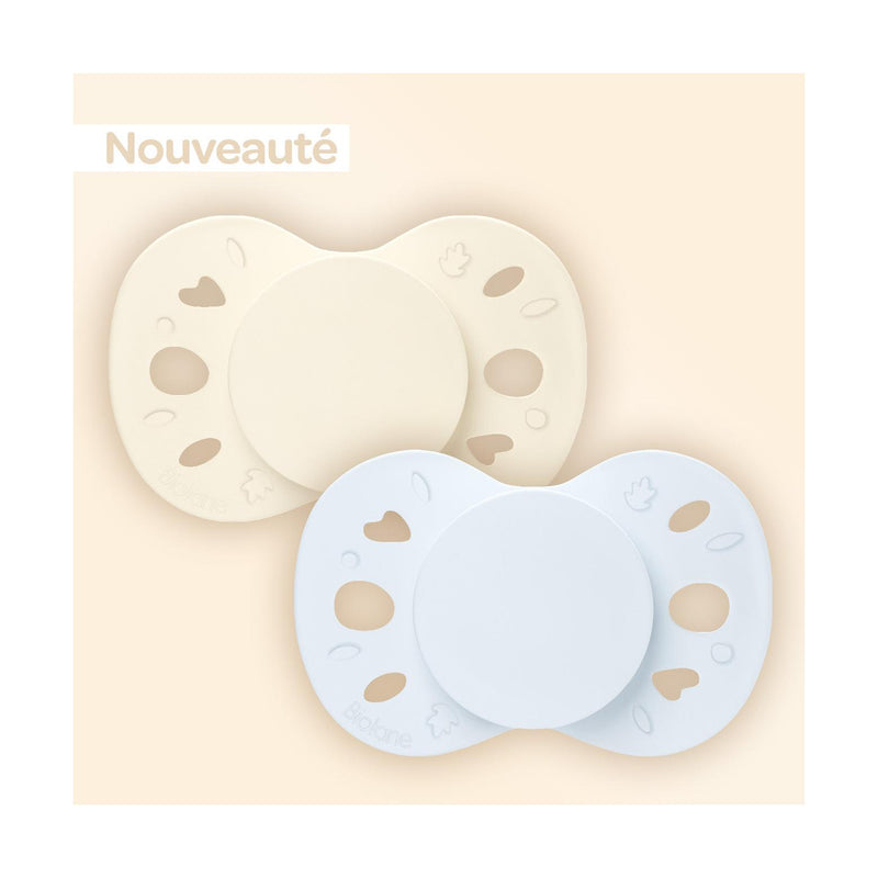 Set of 2 Anatomical Pacifiers