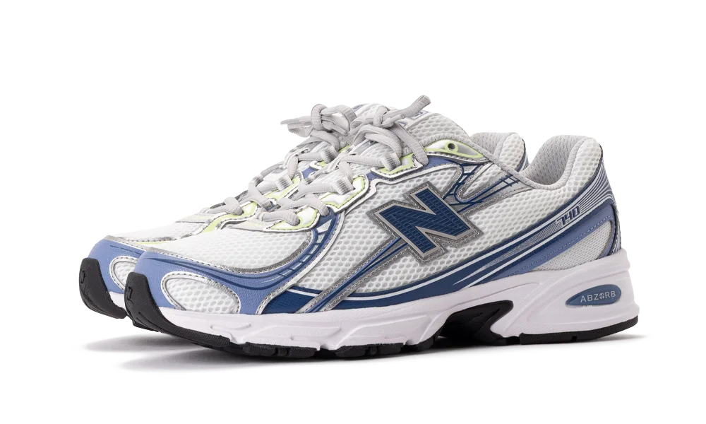 740 White Magic Blue - Bleu
