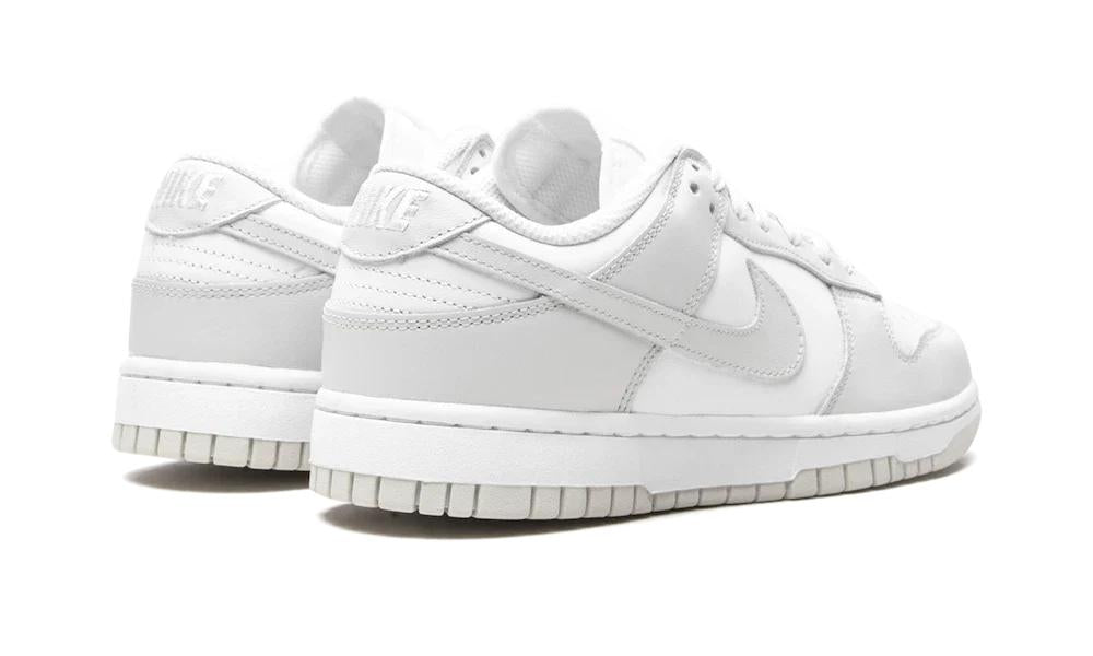 Nike - Dunk Low Photon Dust - Blanc