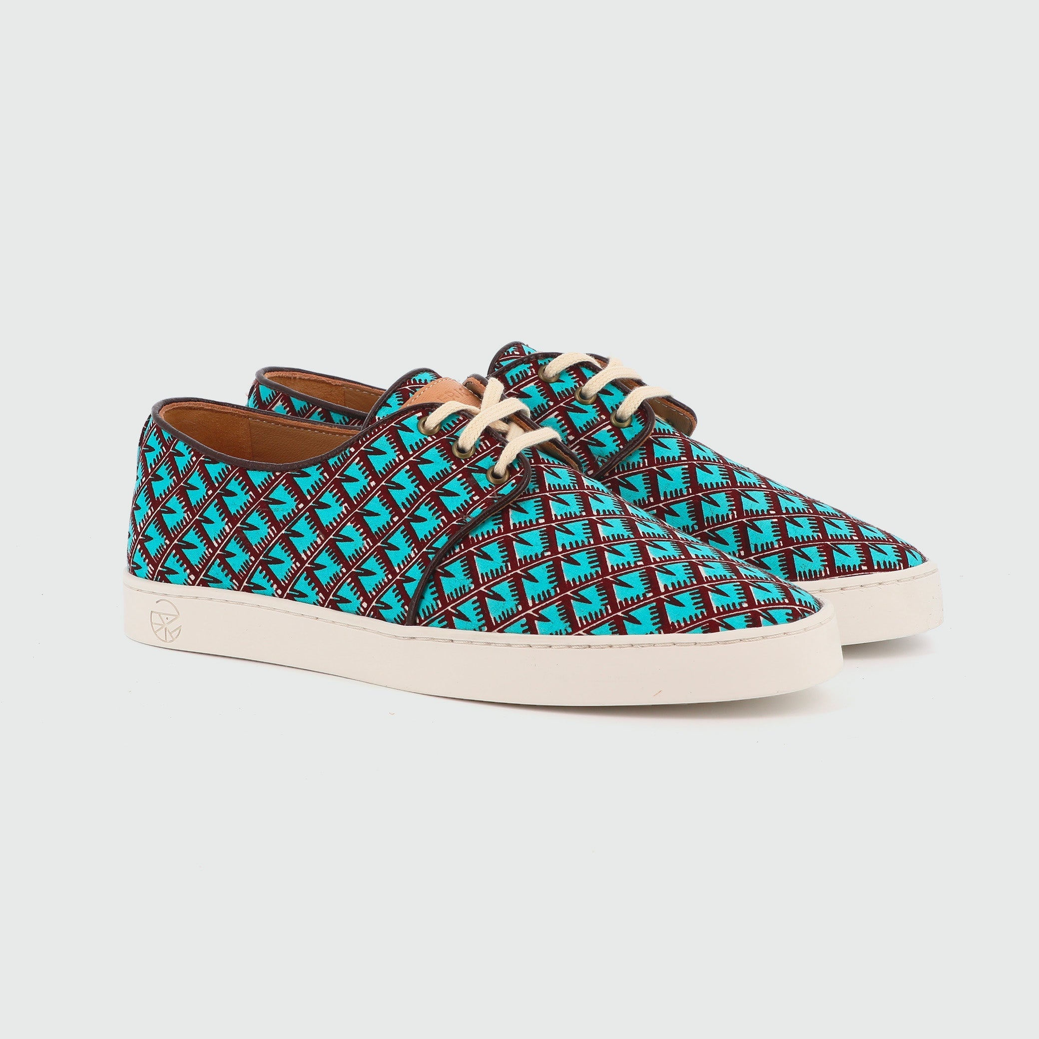 Bata Trainers