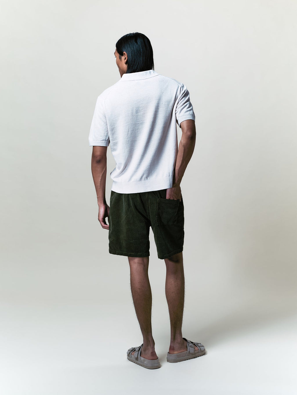 Short Lazy Olive