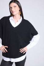 Oversized Sleeveless V-Neck Jumper Ona - Black - Women