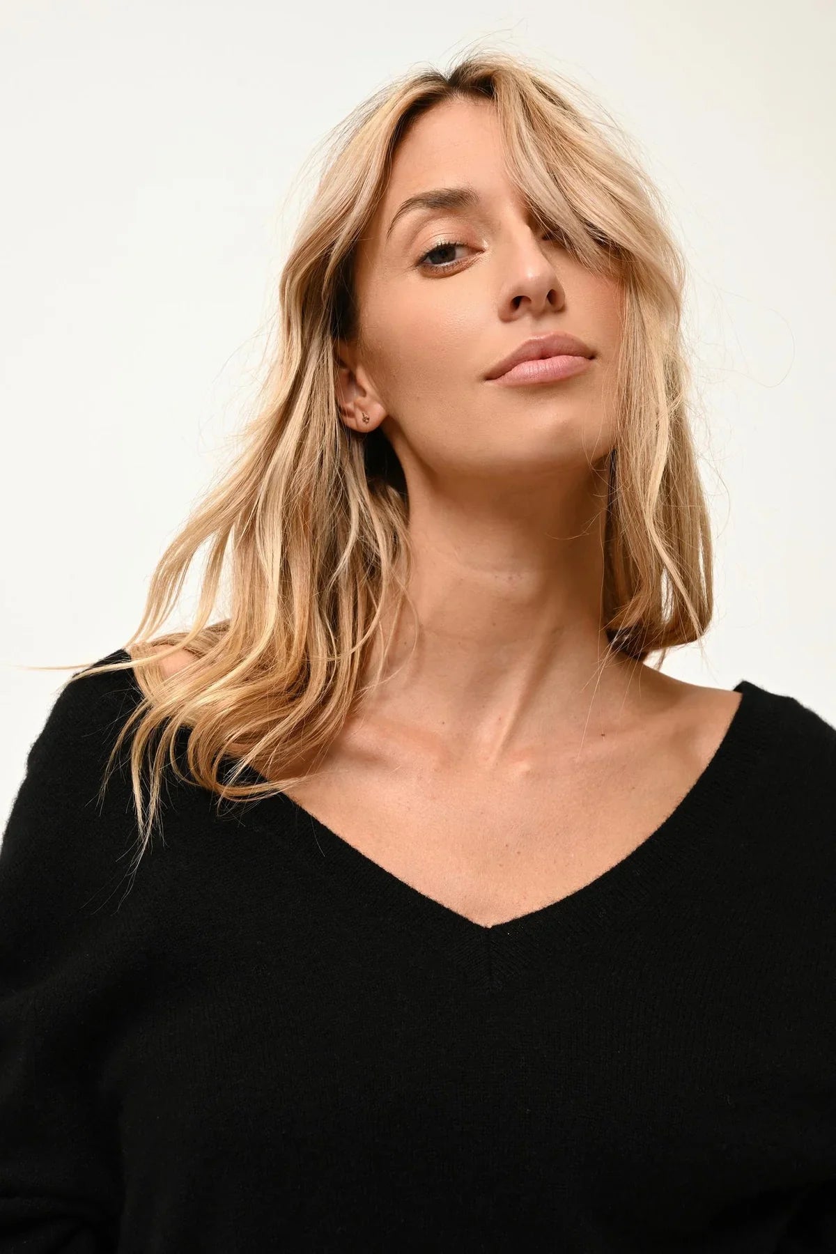 Pull Col V Devant Et Dos - Opal - Noir