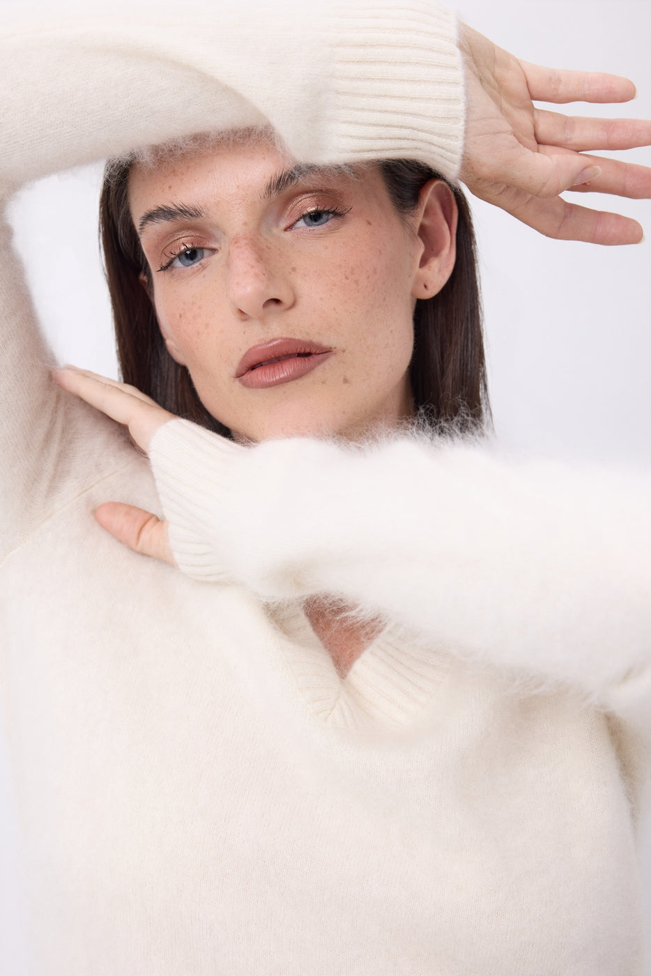Pull Col V – Cachemire Brossé Orion - Ecoblanc - Femme