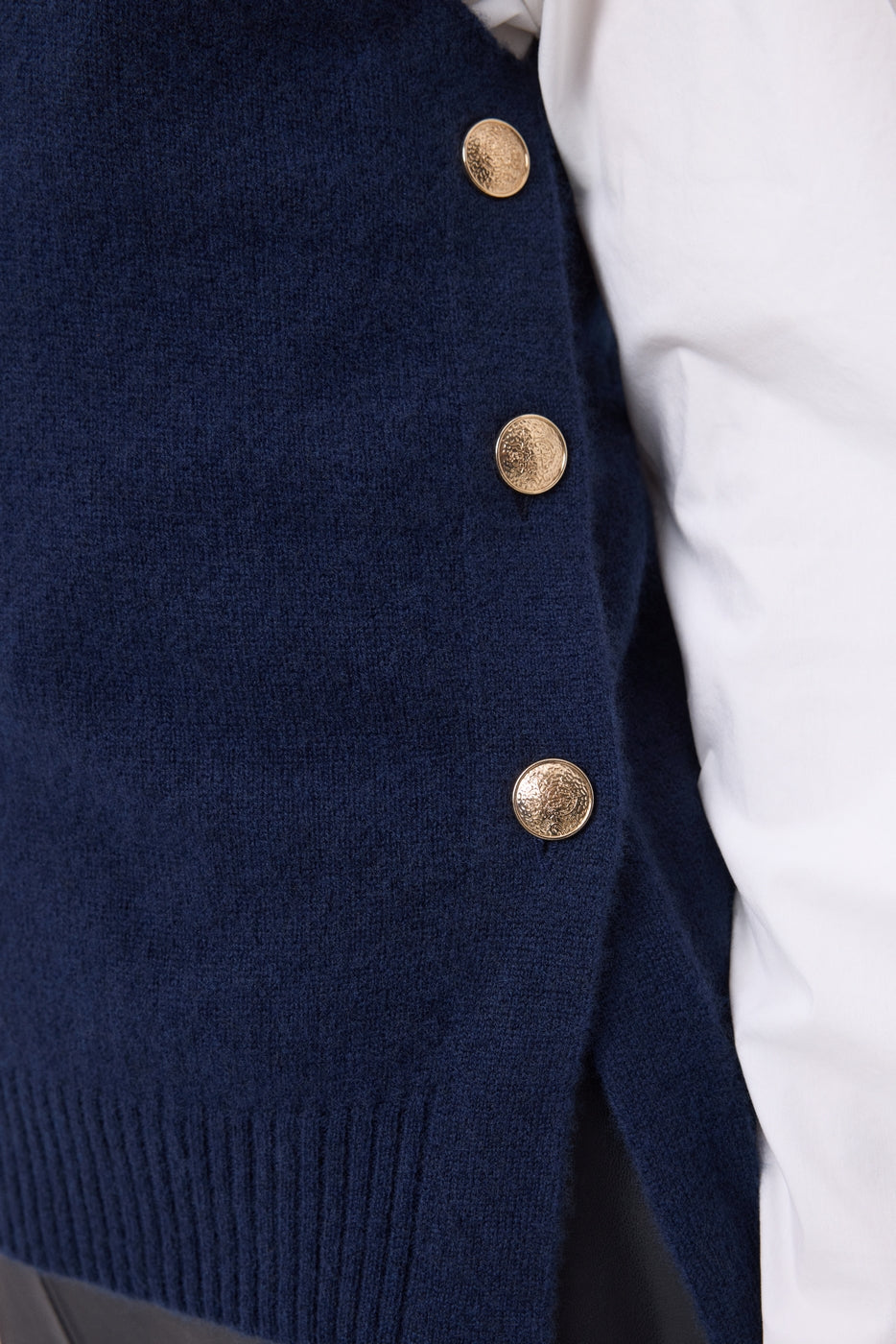 Jersey de cuello alto sin mangas con botones dorados Orta - Azul marino - Mujer