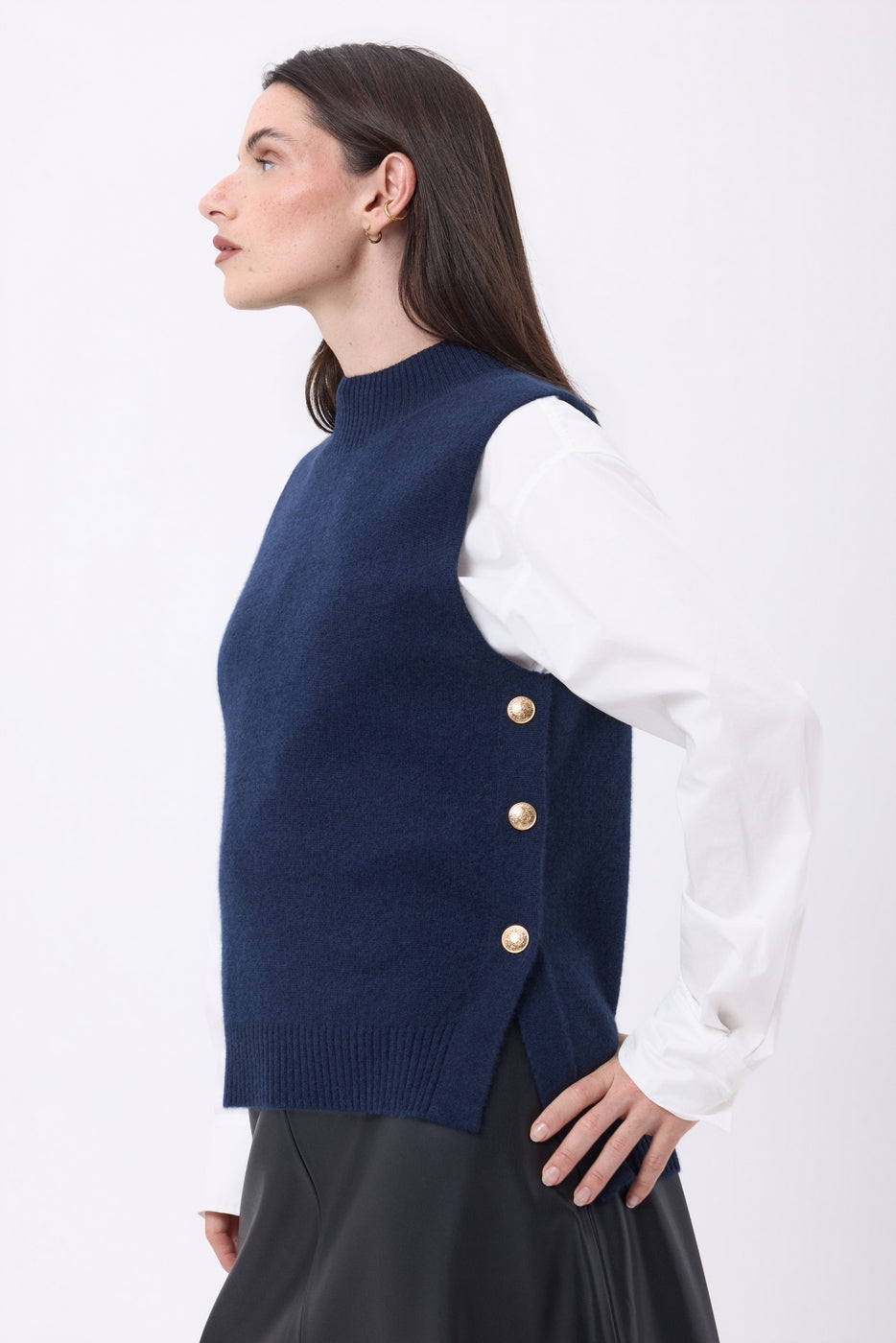 Jersey de cuello alto sin mangas con botones dorados Orta - Azul marino - Mujer