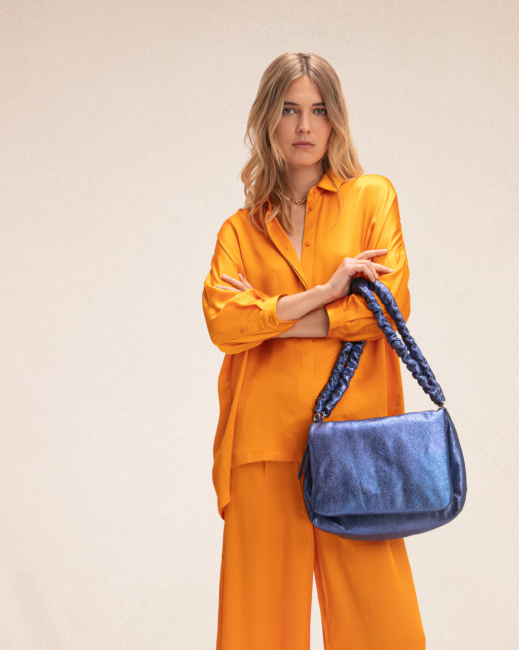 Bolso Oscar grande - Craquelado Majorelle
