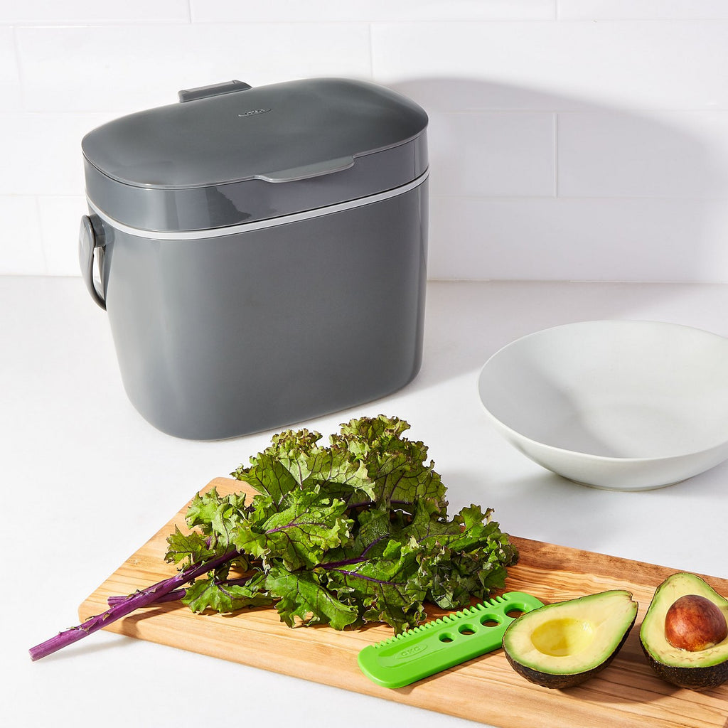 Gray Kitchen Compost Bin 6.6 L