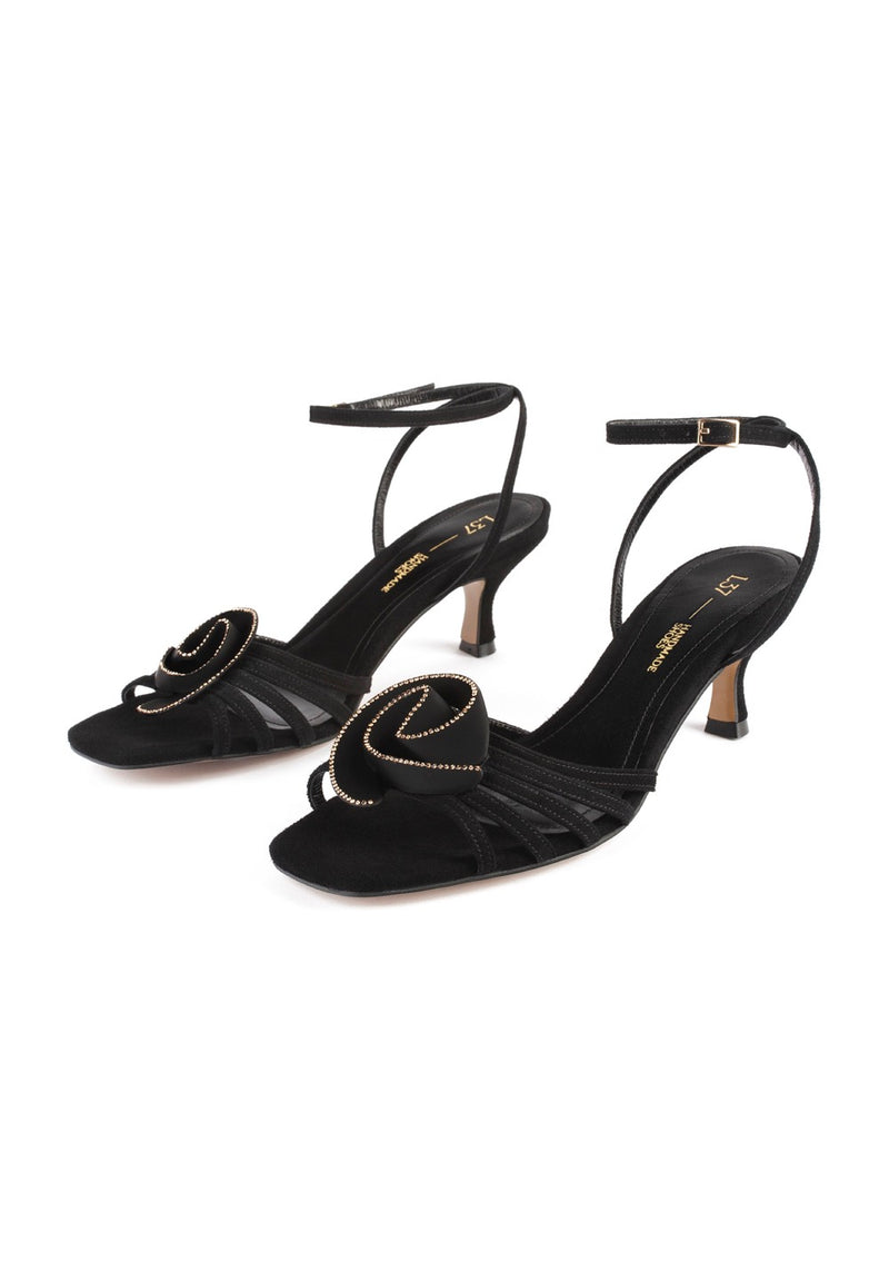 Sandalias de tacón con flores oscuras - Negro