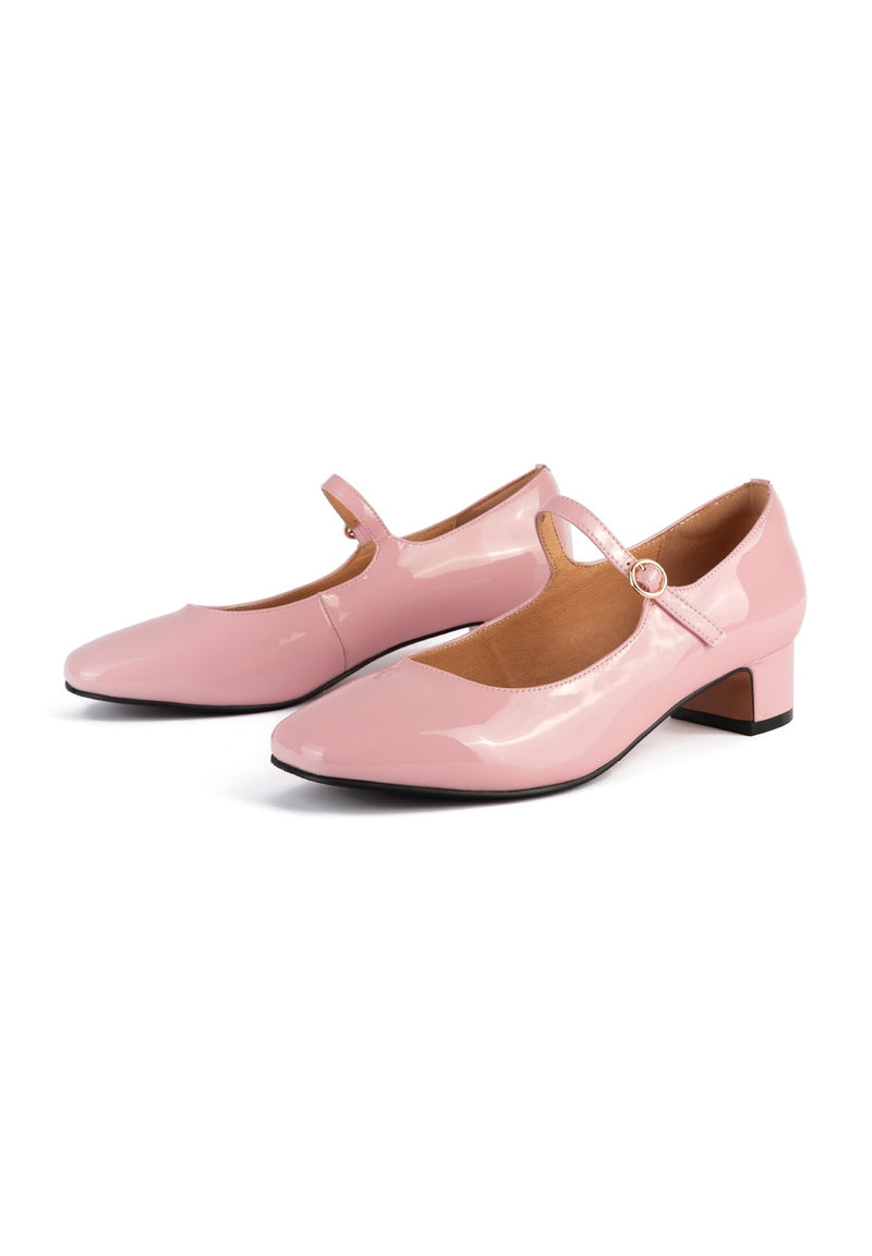 Fall In Love Derbies - Pink