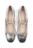 Derbies Fall In Love - Argent