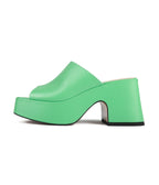 Los Amores Sandals - Green