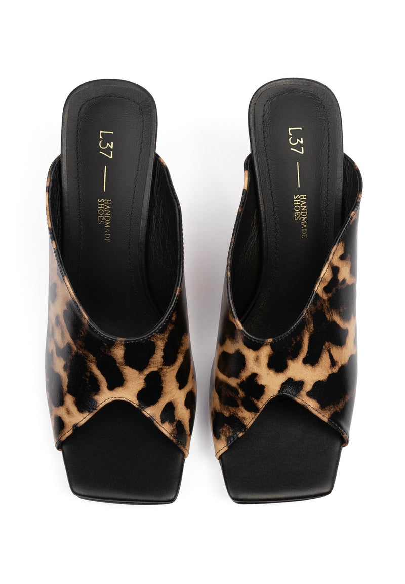 Mules À Talons Turn The World On - Lion
