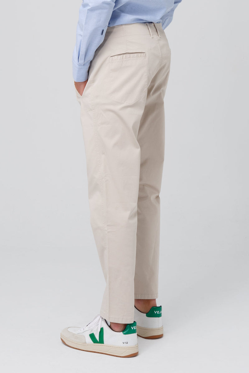 PLAIN BEIGE